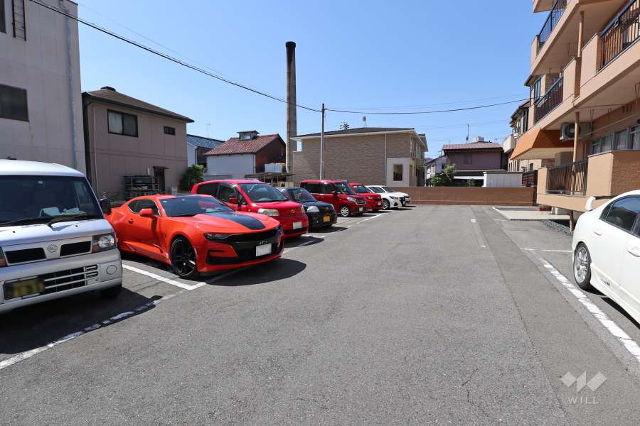 敷地内駐車場（屋外平面式）