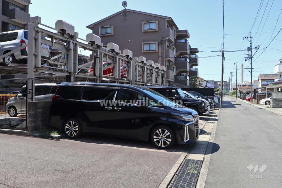 敷地内駐車場(屋外平面式)