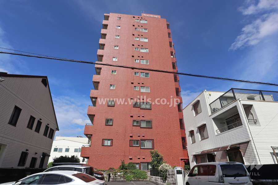 ライオンズマンション浅間町の外観（東側から）