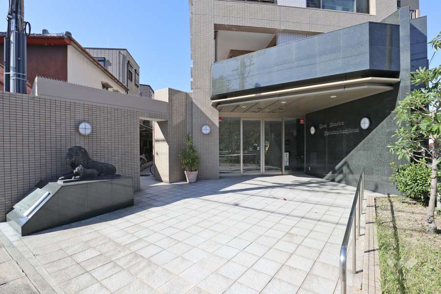 エントランスアプローチ