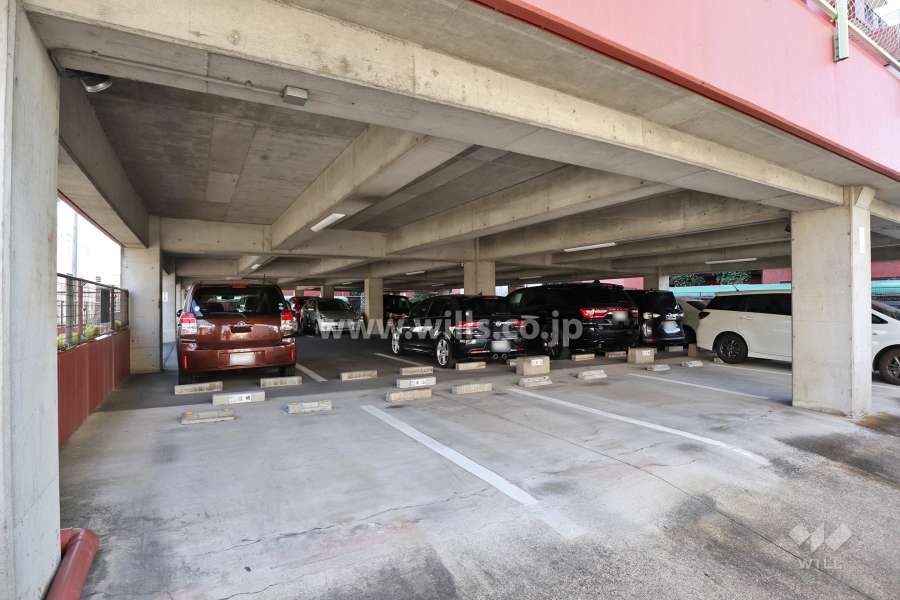 敷地内駐車場(屋内平面式)