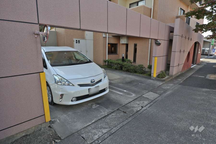 敷地内駐車場（屋外平面式）