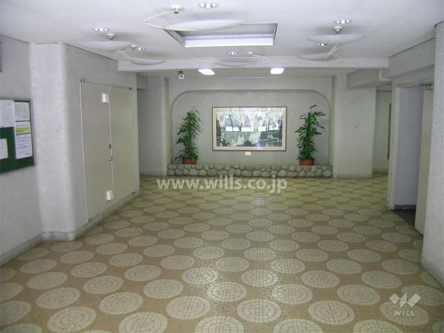 エントランスホール