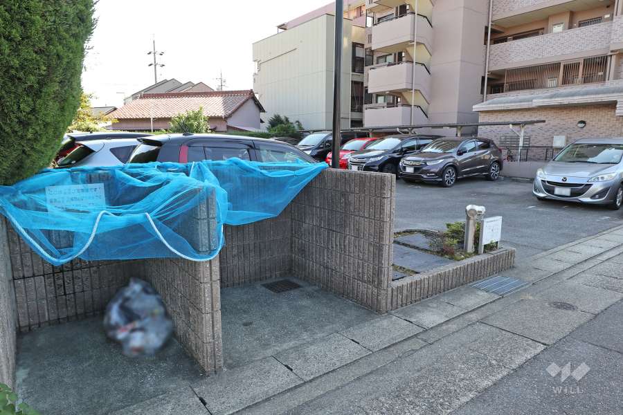 ゴミ置き場