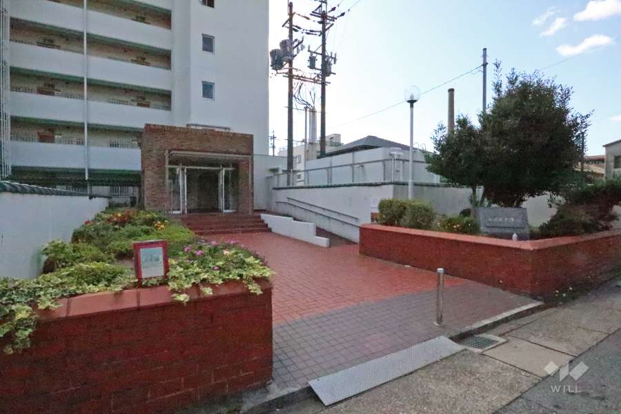 エントランスアプローチ