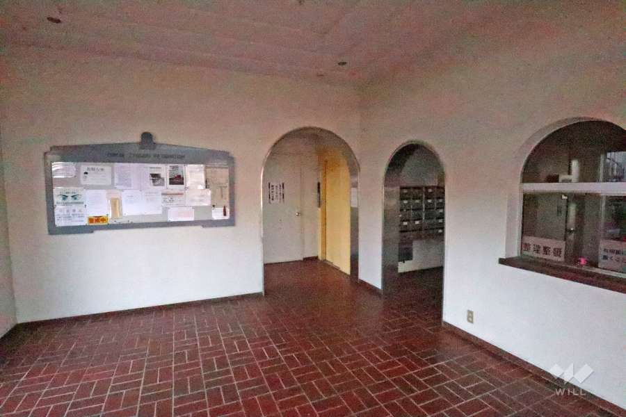 エントランスホール