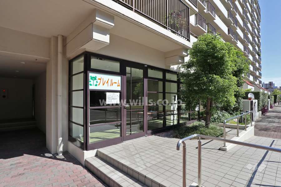 敷地内施設（A棟内プレイルーム）