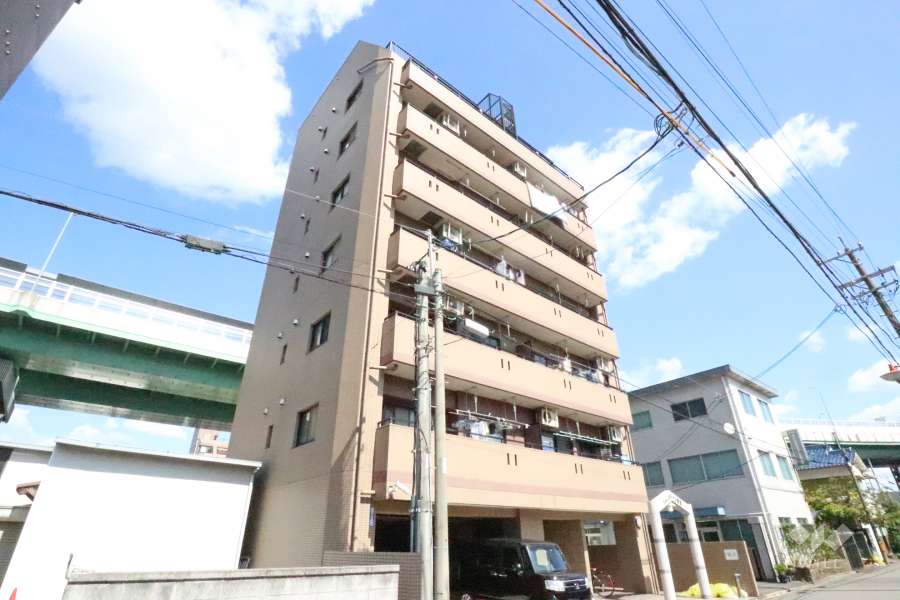 ニューグリーン鳥見の外観（南西側から）