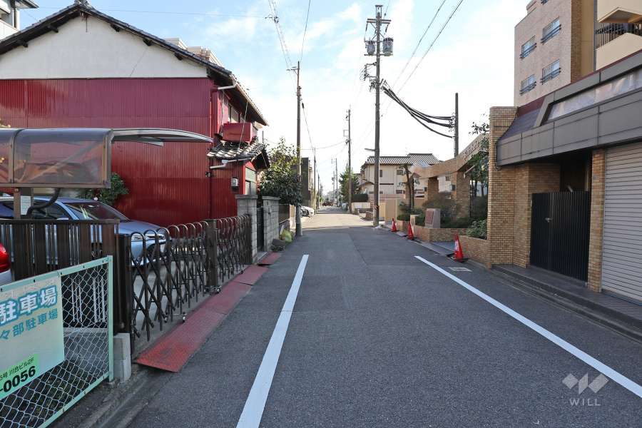 敷地北側の前面道路（曽根細池線）