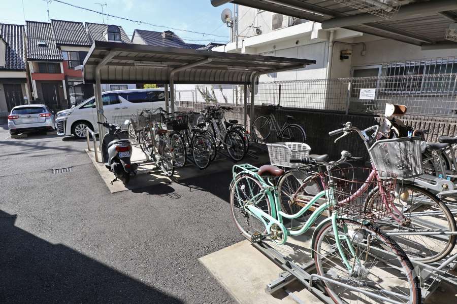 駐輪場