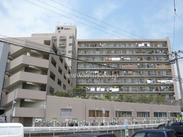 豊津ファミリーの外観(南東から)