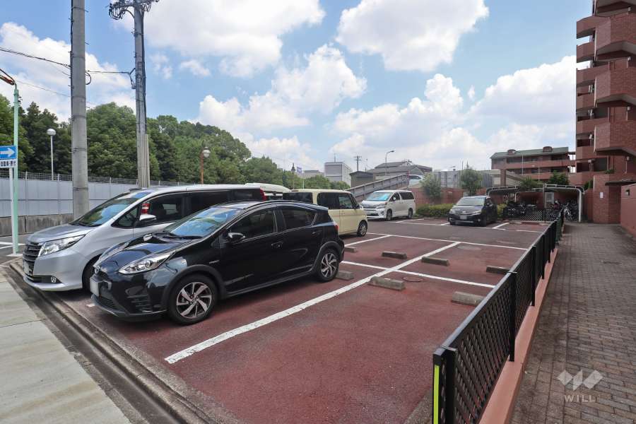 敷地内駐車場(屋外平面式)