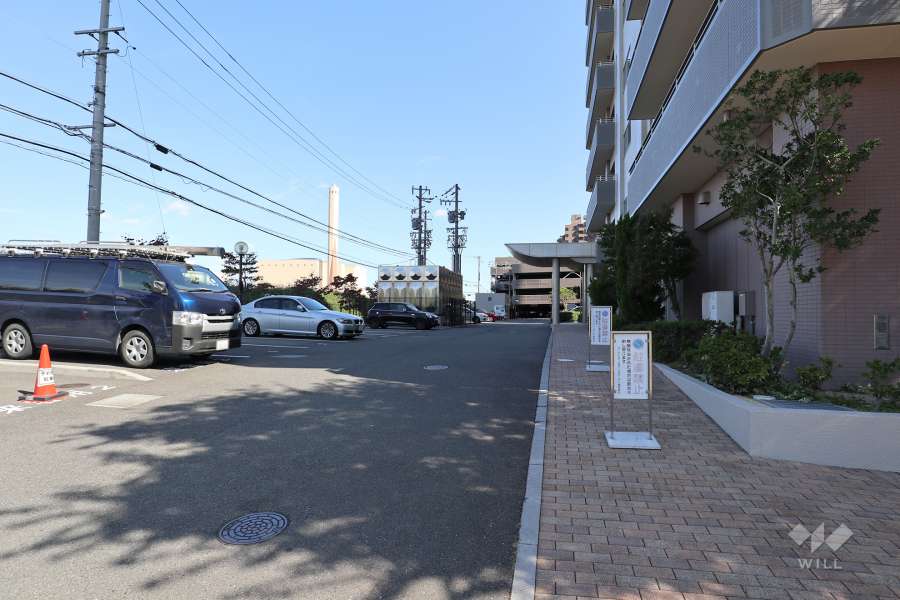 敷地内駐車場（屋外平面式）