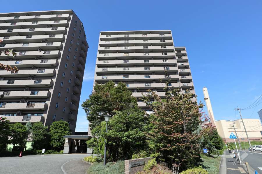 パークシティ上小田井（スカイコート）の外観（南東側から）