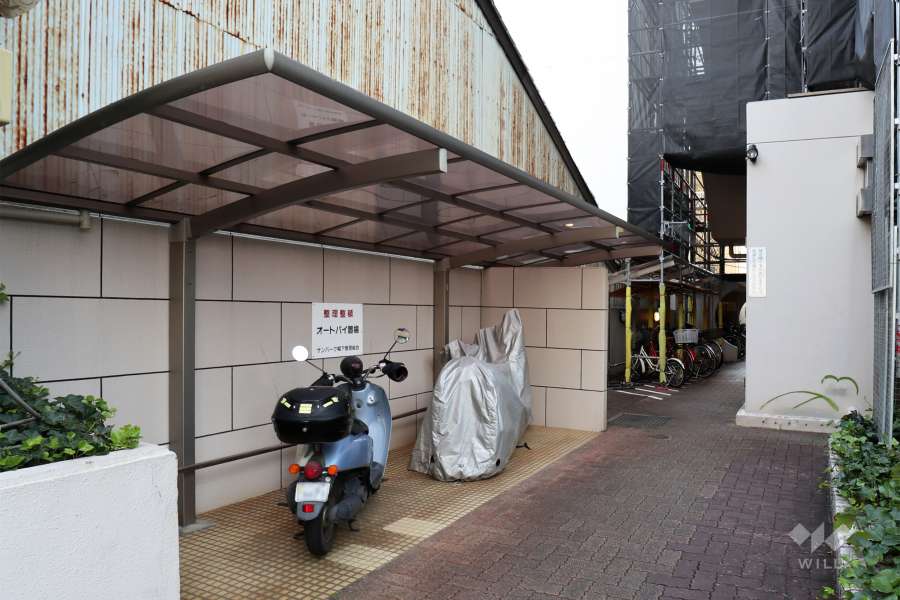 バイク置場