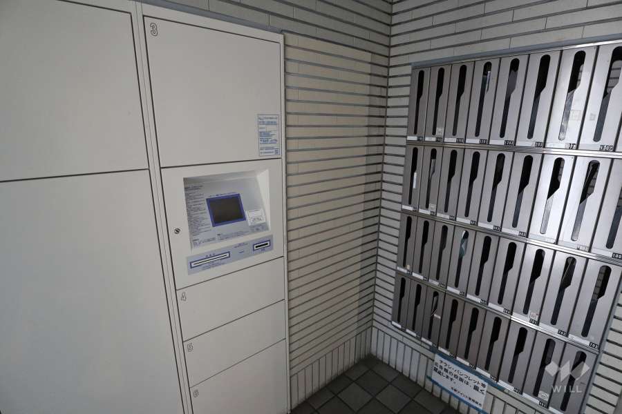 宅配ボックスと共用ポスト