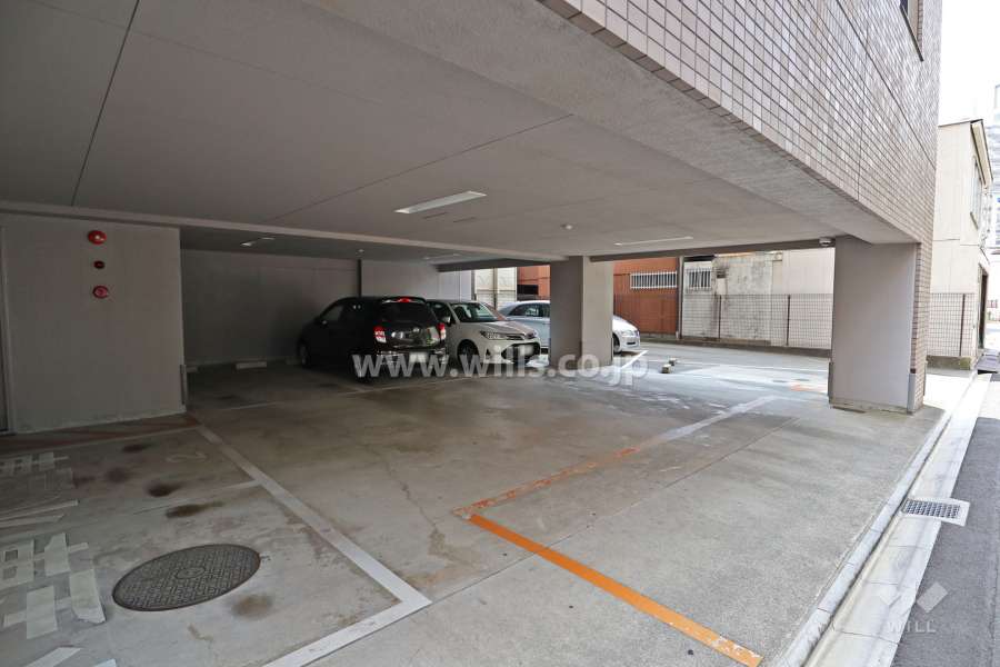 敷地内駐車場（平面式）