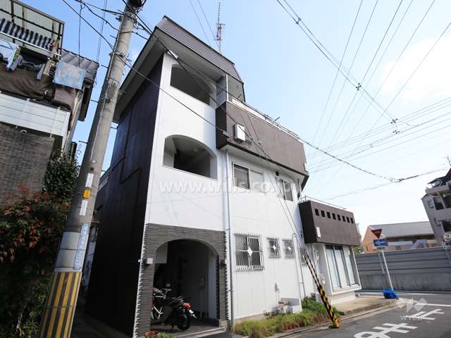 小林ドリームマンションの外観（北西側から）