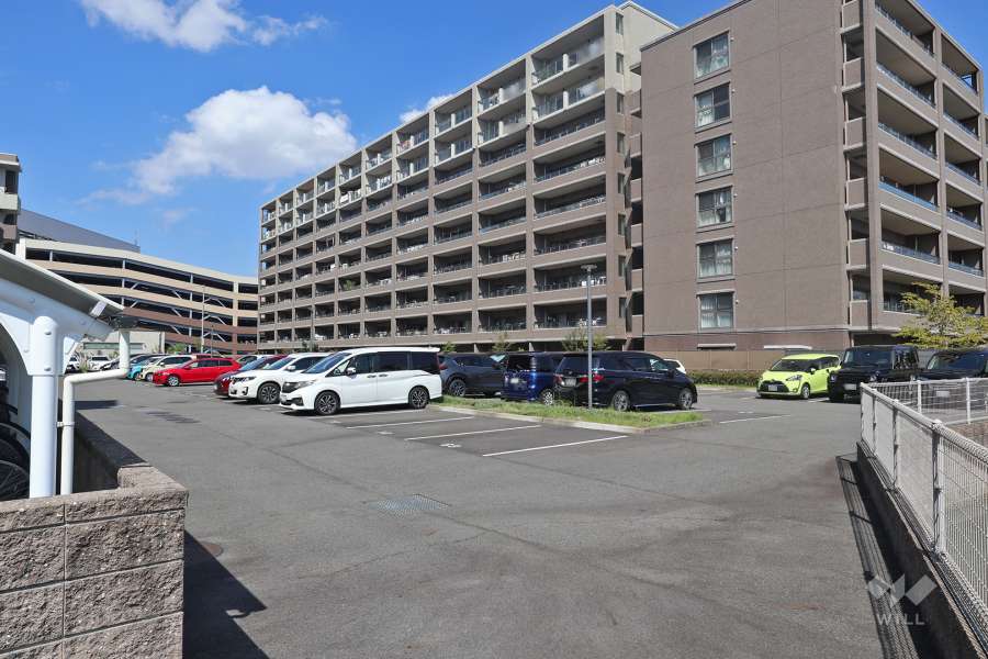 敷地内駐車場(屋外平面式)