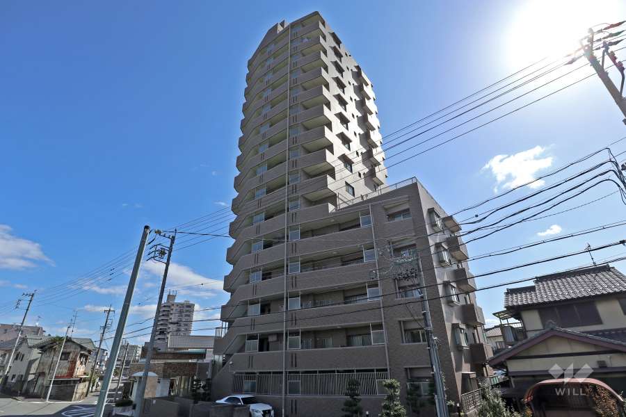 ファミール庄内通2番館の外観（北西側から）