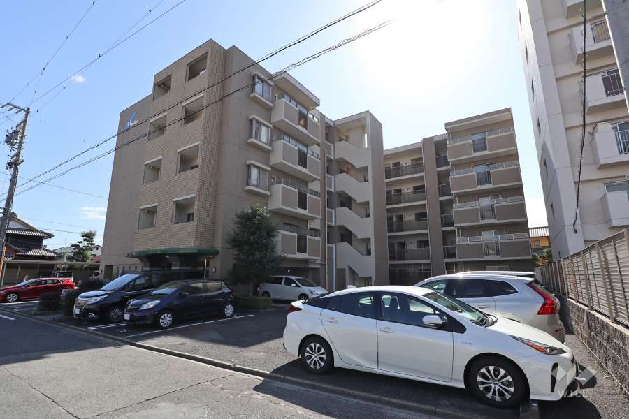 ユニーブル庄内公園の外観（北西側から）