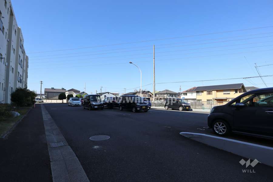 敷地内駐車場（屋外平面式）
