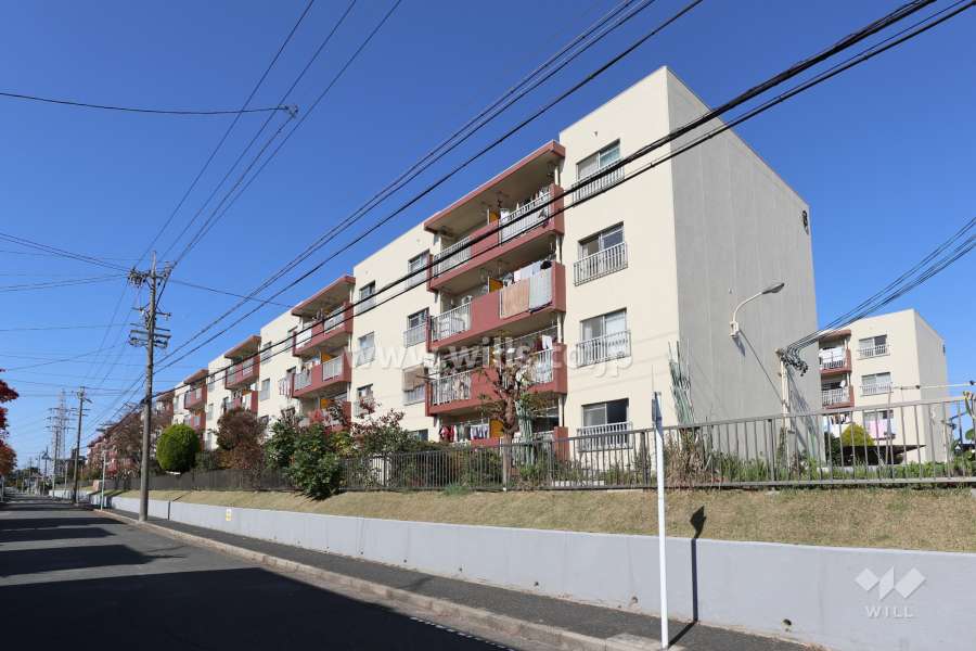 三日月住宅6号棟の外観（南東側から）