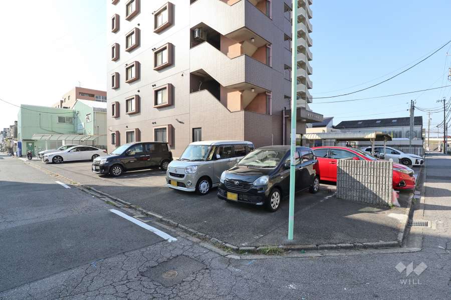 敷地内駐車場（屋外平面式）