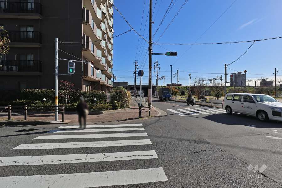 敷地南側は『荒子東公園』に面しています。