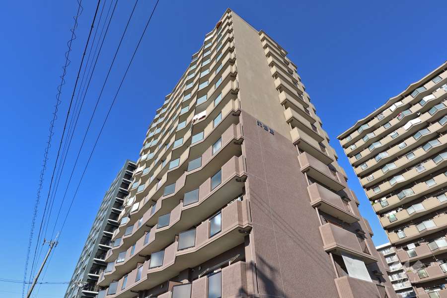 シティコーポ荒子公園弐番館の外観（南東側から）