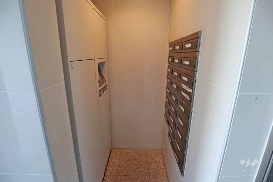 宅配ボックスと共用ポスト