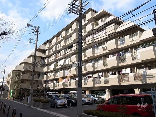 大建コーポ江坂2の外観（南東側から）