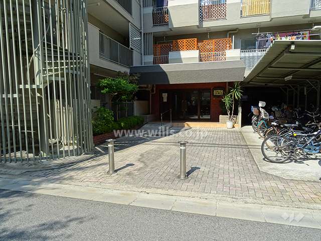 エントランスアプローチ