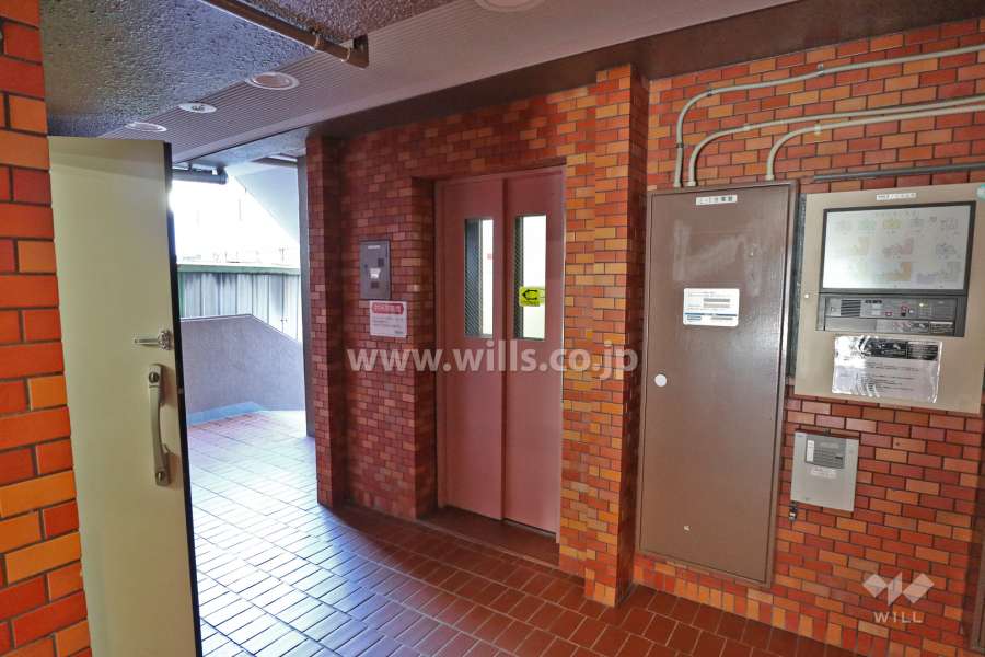 エレベーターホール