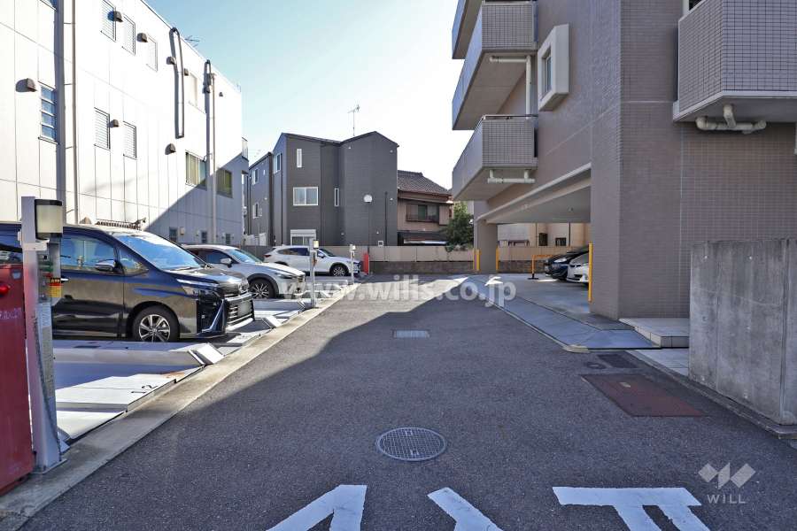 敷地内駐車場（屋外機械式）