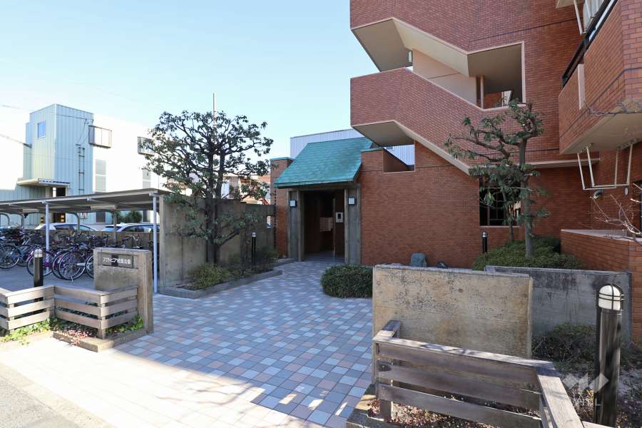 エントランスアプローチ