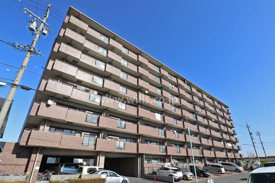 ラビデンス江松の外観（南側から）