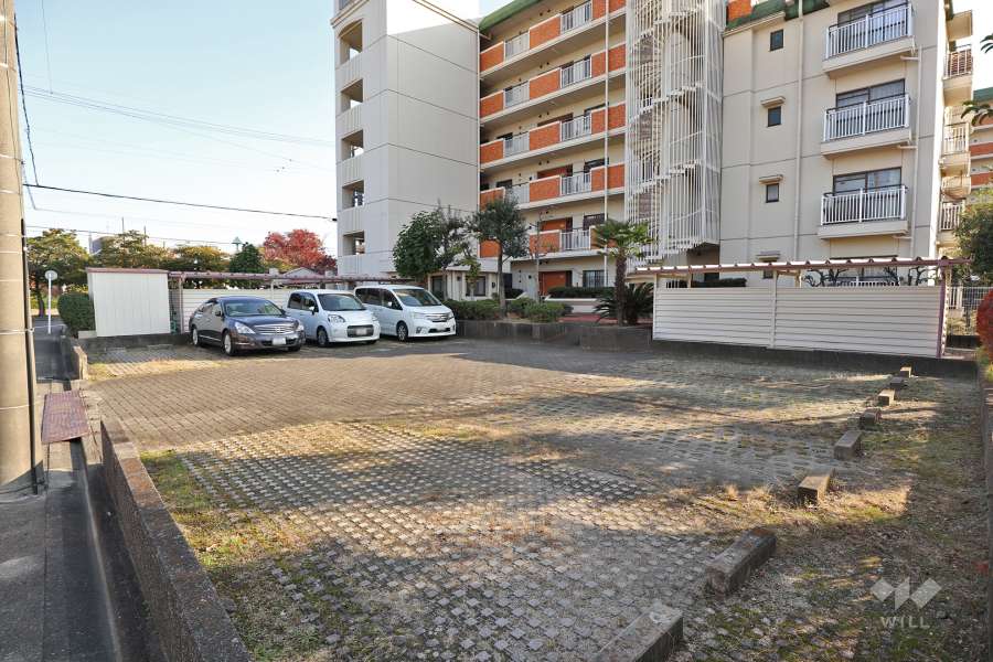 敷地内駐車場(屋外平面式)