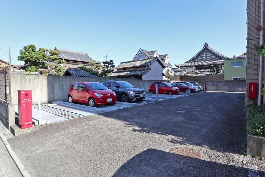 敷地内駐車場（屋外機械式）