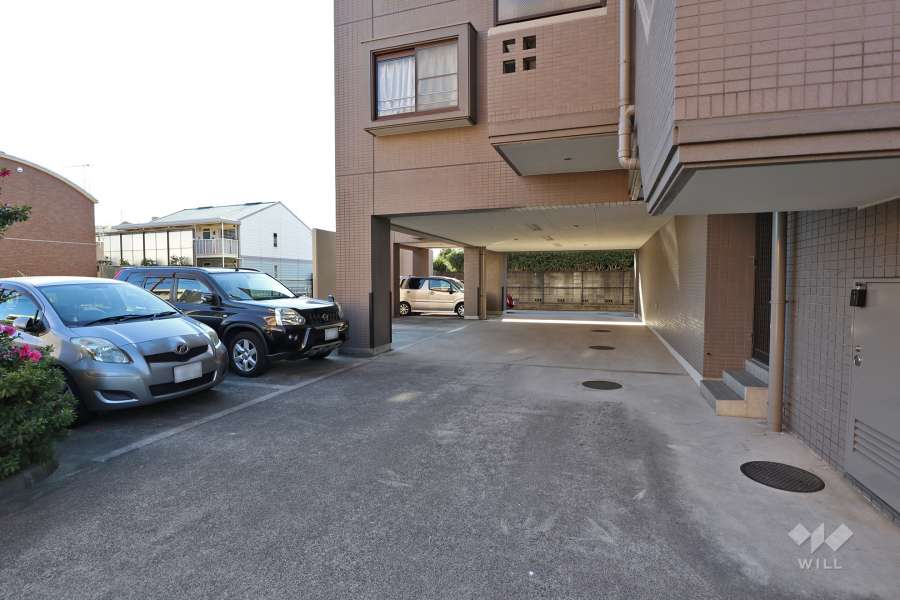 敷地内駐車場(屋外平面式)