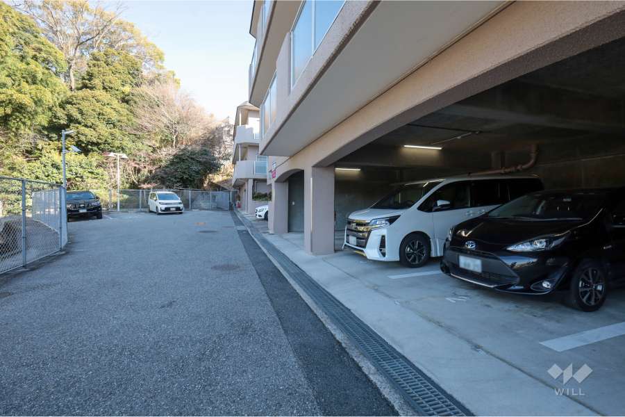 敷地内駐車場（屋内平面式）