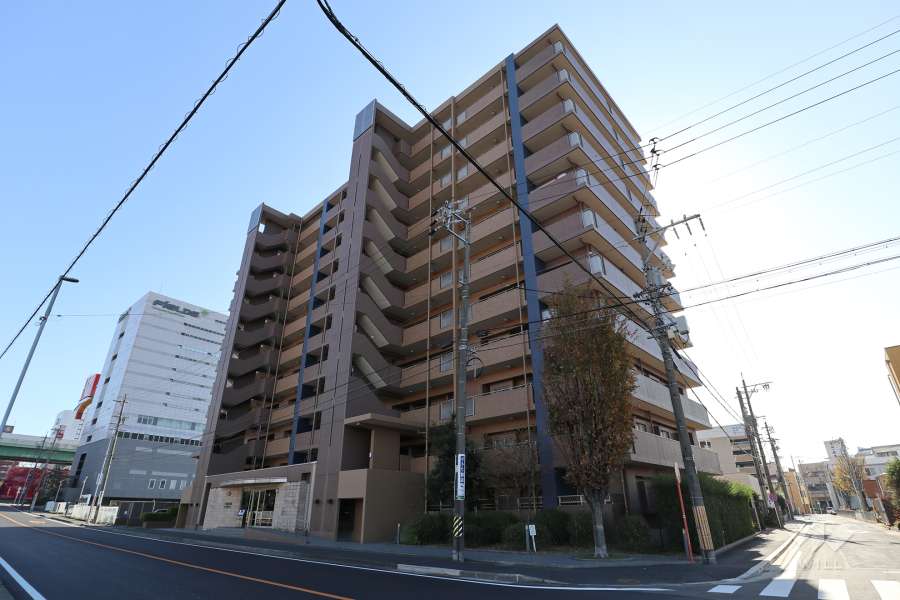 バンベールラフィネ山王の外観（北西側から）