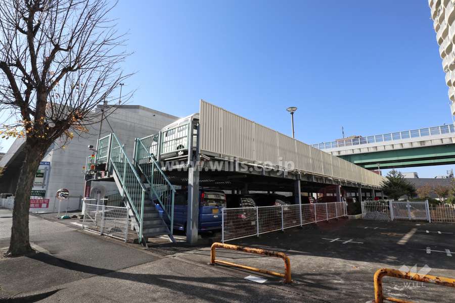 敷地内駐車場（自走式立体）