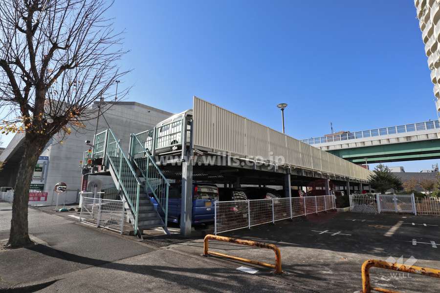 駐車場出入口