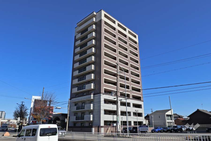 レインボー四女子の外観（南西側から）