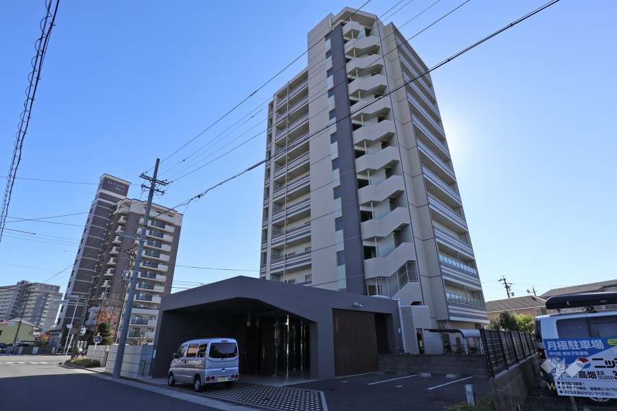 フレスト中川四女子の外観（北西側から）