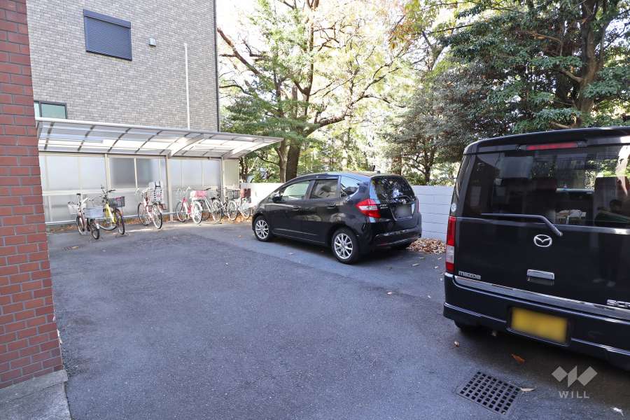 敷地内駐車場（屋外平面式）