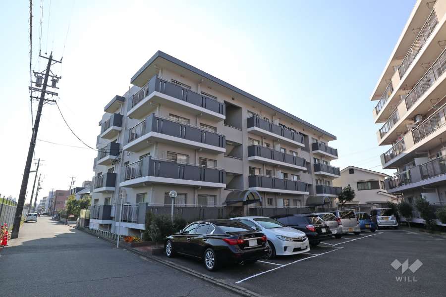 中川マンションA棟の外観（北東側から）