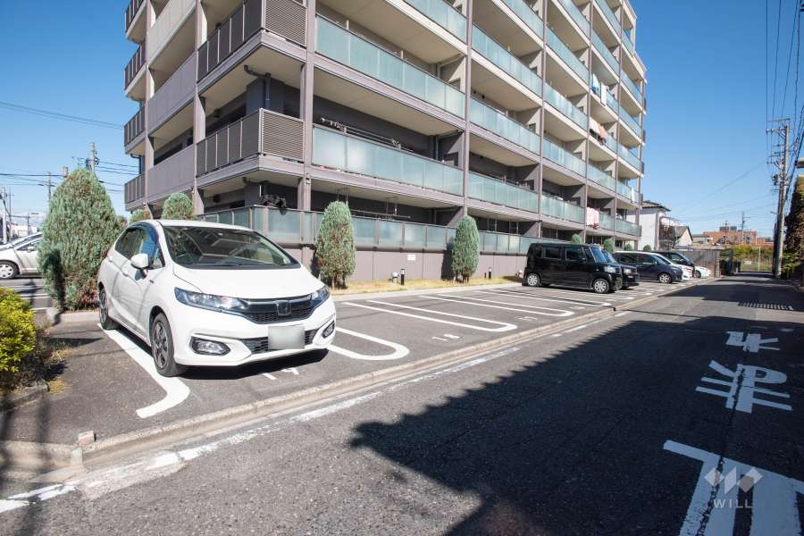 敷地内駐車場（屋外平面式）