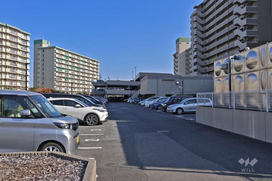 敷地内駐車場(屋外平面式)